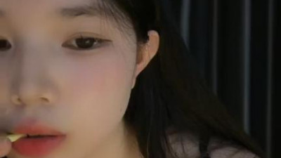  분위기 얌전한 언니!3시간 파격!파자마 빈유, 진동봉으로 연혈 쿡쿡 찌르기, 클로즈업 백반 흘러내리기, 헐떡이는 신음소리 매력적 (쿨걸야동,섹트야동,쇼츠야동,한국야동)
