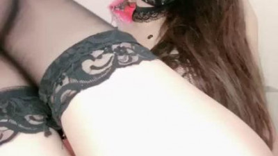  168CM 최고의 다리!모처럼 왕분연혈!검은 실크 취향의 속옷, 살찐 혈을 카메라 앞에 대고 달걀을 깨물어 구멍에 적셔 촉촉하고 육즙이 많음 (쿨걸야동,섹트야동,쇼츠야동,한국야동)