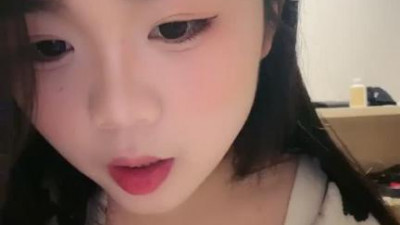  등 타투 가득한 예쁜 소녀!힙살감 일품!사회적 포우의 격정적 전쟁, 진동봉 구멍 뚫기, 말뚝 박기 타는 뚱뚱한 엉덩이, 조련하는 내자(柰子) 흔들기 (쿨걸야동,섹트야동,쇼츠야동,한국야동)