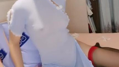  ❤️❤️취미 치파오 일품 미녀, 흑백 스타킹 족구, 멱따는 친구, 잘록한 허리를 짚고 마른 엉덩이를 잡아주며 헤실헤실 웃으며 힘껏 떠들썩한 소리를 지르며 (쿨걸야동,섹트야동,쇼츠야동,한국야동)