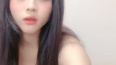  예쁜 혈의 예쁜 아가씨, 개구멍에 검은 실크로 엉덩이를 흔들고, 진동봉을 벗고 자위하고, 혈을 쪼개서 음핵을 울리고, 시원한 신음소리 (쿨걸야동,섹트야동,쇼츠야동,한국야동)