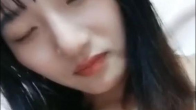  ❤️❤️양가 여친, 상큼 발랄한 성격, 가는 스타킹과 다리, 핥기에 몰두하는 모습, 털털한 모습, 첫시점 뽑기, 수줍은 듯 얼굴을 가리는 모습 (쿨걸야동,섹트야동,쇼츠야동,한국야동)